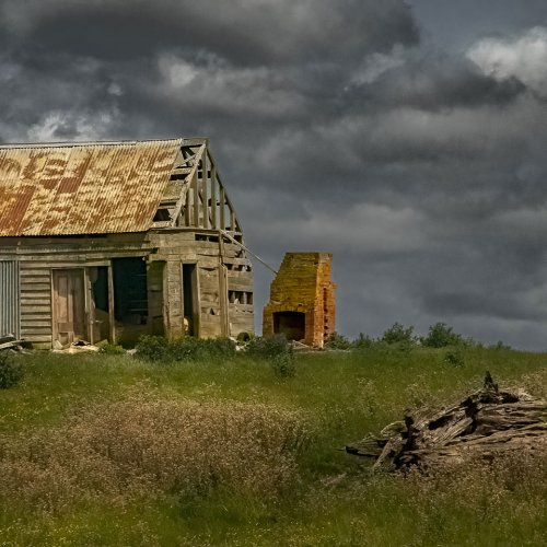 Color-2nd-Abandoned-in-New-Zealand-by-Steve-Director